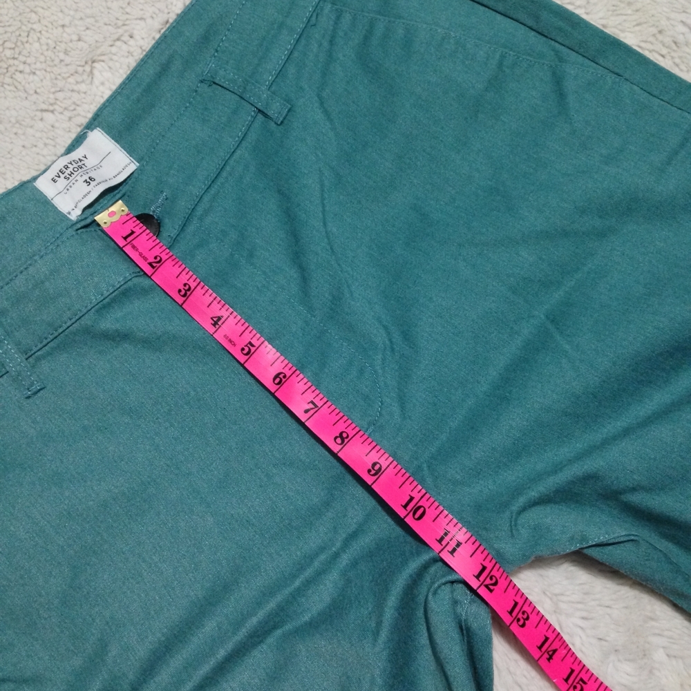 Urban Heritage | Teal Flat Front Men Shorts | Size 36 - Picture 9 of 10
